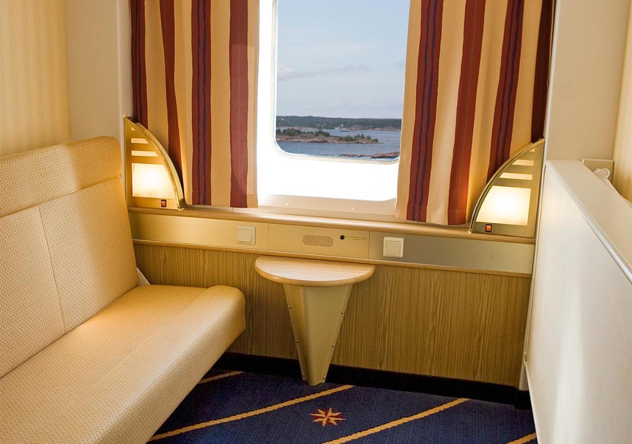 Viking Line Ferry Viking Cinderella - 2-Night Cruise Stockholm-Helsinki-Stockholm Otel Oda fotoğraf